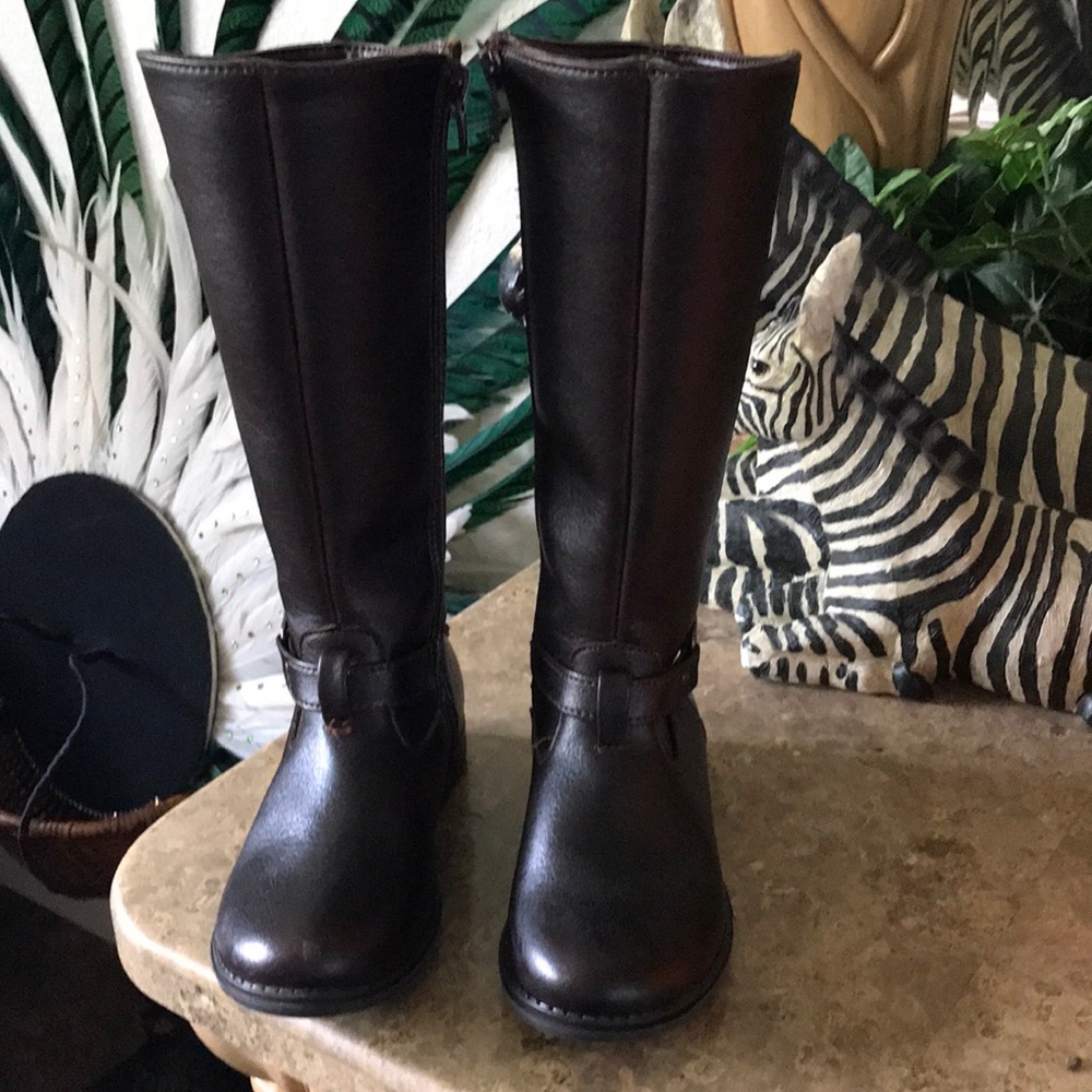 New toddler high brown boots